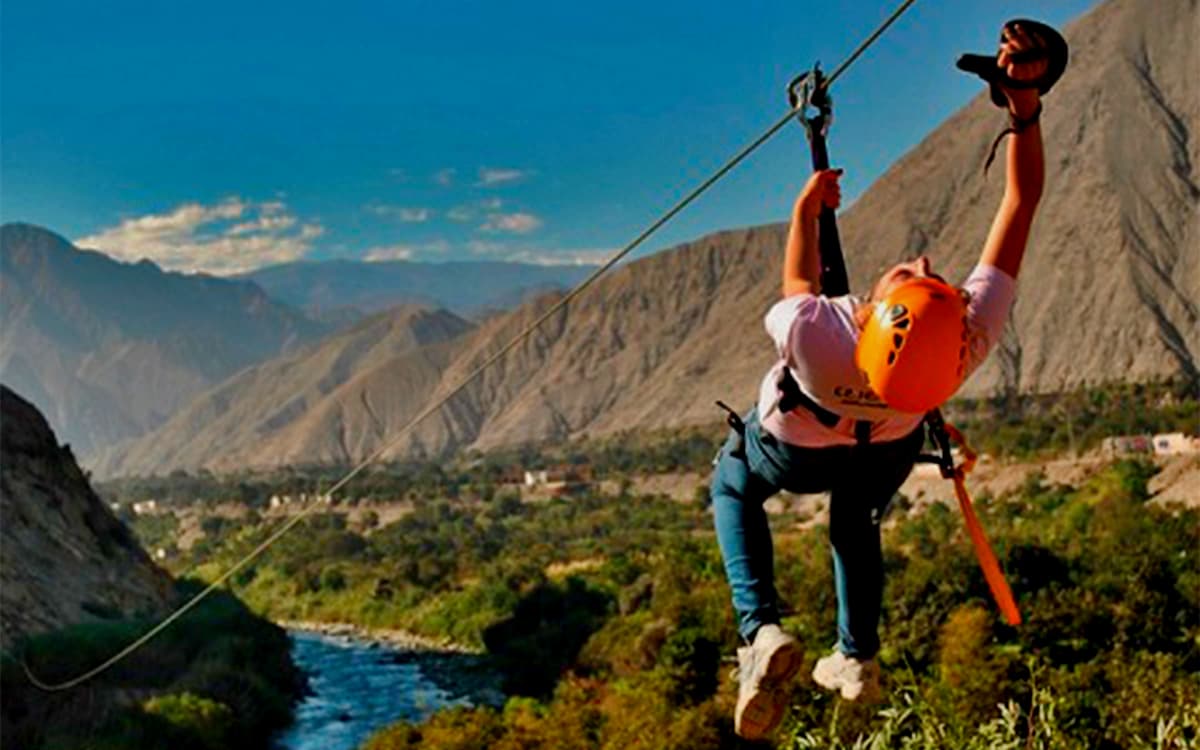 zip-line-tour-in-cusco